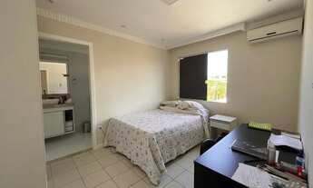 Imagem 6: Casa de condomínio para venda possui 200 metros quadrados com 4 quartos