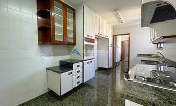 Imagem 7: Apartamento para aluguel possui 210 metros quadrados com 3 quartos em Cambuí - Campinas