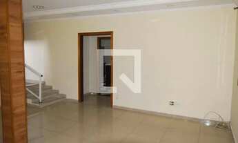 Imagem: Casa para Aluguel - Olavo Bilac, 3 Quartos