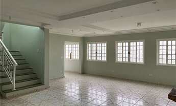 Imagem 6: Casa com 3 dormitórios para alugar, 275 m² por R$ 5.000,00 no Parque Arco Iris em Atibaia