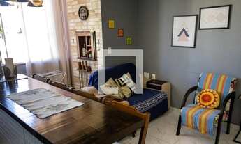 Imagem 3: Apartamento para Aluguel - Santinho, 2 Quartos, 56 m2