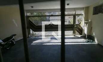 Imagem 7: Casa à Venda - Jardim Monte Alegre, 3 Quartos, 220 m2