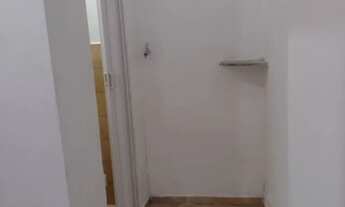 Imagem 2: Casa Pequena Centro Louveira