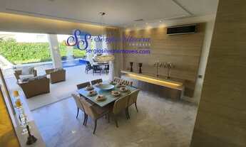 Imagem 7: Casa neoclássica de alto padrão no Alphaville Fortaleza