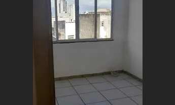 Imagem 4: Aluga-se 3/4 com dependência - Joana Angélica/ Centro