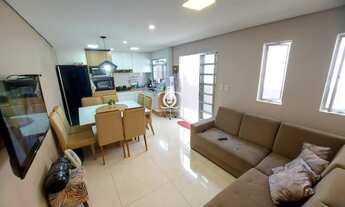 Imagem: Casa para venda possui 100 mts² com 2 quartos