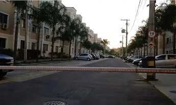 Imagem 4: Apartamento com 2 dormitórios à venda, 52 m² por R$ 190.000,00 - Barreto - Macaé/RJ