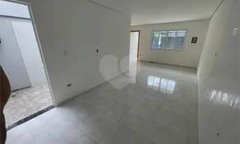 Imagem: Casa para venda tem 70 metros quadrados