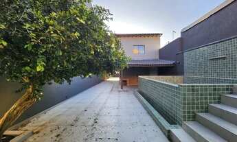 Imagem: Casa com piscina à venda, 3 dormitorios