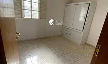 Imagem 2: Casa no Central Parque com 4 dormitórios Comercial ou Residencial