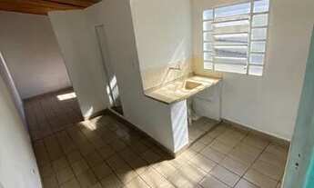 Imagem 5: Casa para aluguel possui 20 metros quadrados com 1 quarto em Itaquera - São Paulo - SP