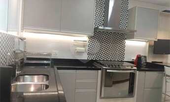 Imagem 6: Quadra da Praia Boqueirão 3 Dormitórios 1 Suíte 2 Vagas Demarcadas