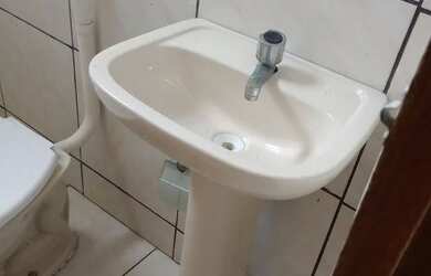 Imagem 3: Kitinete kitnet quitinete Ouro verde