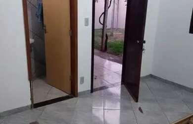 Imagem 2: Casa - Próximo ao Colégio Militar/ Quartel do Exercíto