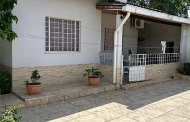 Imagem 4: Deslumbrante Casa 450m² c/ 3 Suítes Ármarios e Climatizado no Águas Claras 2