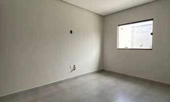 Imagem 3: Casa Nova e Espacosa - Entrada facilitada