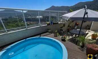 Imagem 2: Cobertura, 3 dormitórios, 2 vagas, terraço com piscina - Bairro Monte Verde - Florianópoli