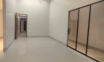 Imagem 6: Casa para Venda em Goiânia, Setor Três Marias, 3 dormitórios, 3 suítes, 4 banheiros, 4 vag