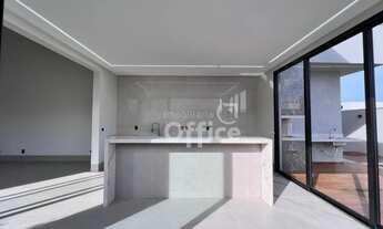 Imagem 6: Casa Térrea no Terras Alphaville - 3 Suítes + Escritório - Piscina Aquecida - Acabamento P