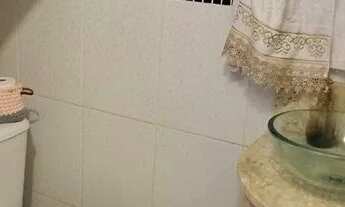 Imagem 5: Sobrado geminado com planejados e garagem c/ 2 vagas