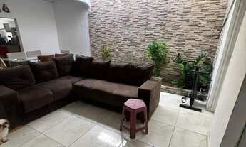 Imagem 4: Casa Residencial com 4 Quartos, 2 Vagas e Quintal no Parque Piauí - Teresina