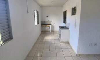 Imagem 2: ALUGO CASA DE SOBRADO 02 QUARTOS - QNM 40 TAGUATINGA NORTE