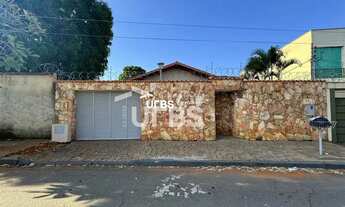 Imagem 2: 0 - Casa 4 quartos, sendo 2 suítes