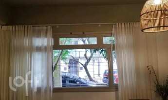 Imagem 2: Imóvel para venda tem 79 metros quadrados com 2 quartos em Santana - Porto Alegre - RS