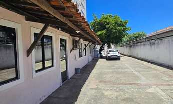 Imagem 2: Prédio Comercial - Praça Camerino - Centro