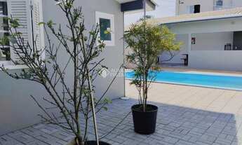 Imagem 4: Casa individual, com piscina e165m2 no Campeche - Florianópolis/SC