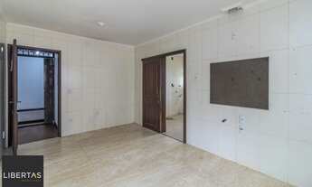 Imagem 13: Casa no bairro Jardim Planalto de 3 dormitórios e 3 vagas para alugar