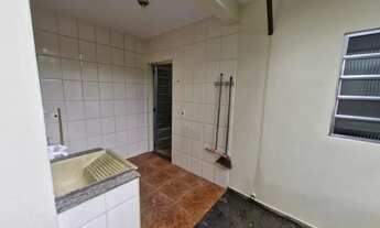 Imagem 4: Térrea para aluguel tem 120 metros quadrados com 2 quartos em Jardim Ivana - São Paulo - S