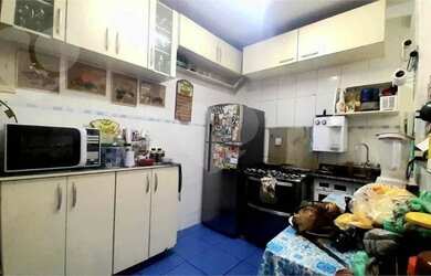 Imagem 5: Quer morar em ótimo 3 quartos mais um no terraço, 50 m da Praia de São Francisco? Então vo