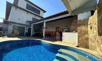 Imagem: Casa com 4 dormitórios para alugar, 890