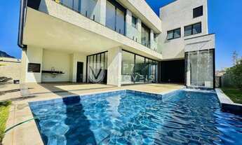 Imagem 2: Casa de Condomínio à venda, 4 quartos, 4 suítes, 4 vagas, Alphaville Nova Esplanada - Voto