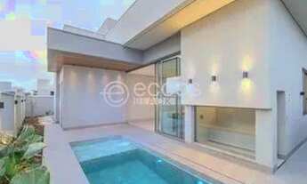 Imagem: Casa em condomínio à venda, 4 quartos