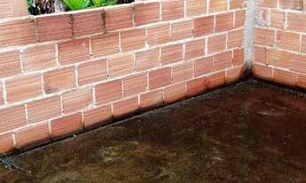 Imagem 2: Vendo terreno com obra