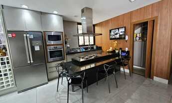 Imagem 3: Excelente Sobrado Espaçoso com Localização privilegiada - Planejado Com Area de Lazer Comp