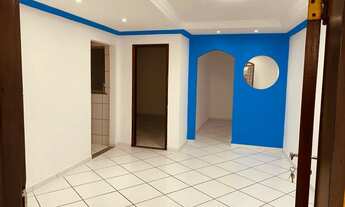 Imagem: Alugo casa em rua pública no bairro Sobradinho