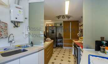 Imagem 2: Apartamento triplex com vista privilegiada