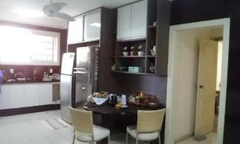 Imagem 7: Vilas do atlantico = espetacular casa em frente a praia