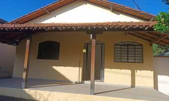 Imagem 2: Casa no Centro - Esmeraldas