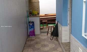 Imagem 3: Casa para Venda em Rio de Janeiro, Ramos, 2 dormitórios, 2 banheiros, 1 vaga