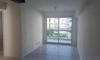 Imagem 2: Apartamento para aluguel possui 80 metros quadrados com 3 quartos em Pechincha - Rio de Ja