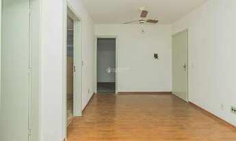 Imagem 3: PORTO ALEGRE - Apartamento Padrão - Partenon