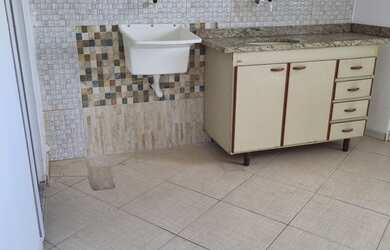 Imagem 6: Quitinete pequena no centro dr Nova Iguaçu