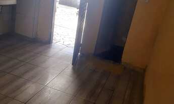 Imagem: Alugo cômodos por 500! Telefone