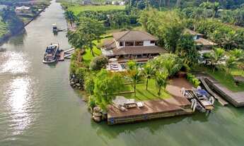 Imagem 3: Espetacular mansão moderna em cond. de luxo, com vaga de barco e aeroporto