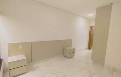 Imagem 6: Casa de Rua - Casa 3 quartos, sendo 3 suítes