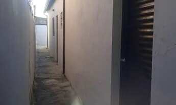 Imagem 3: Vendo casa meio lote